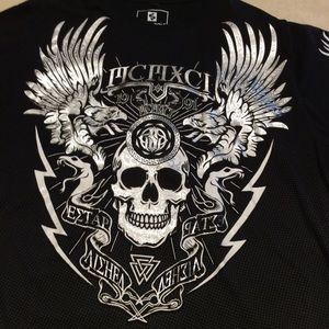 NWOT Southpole Graphic T-shirt
